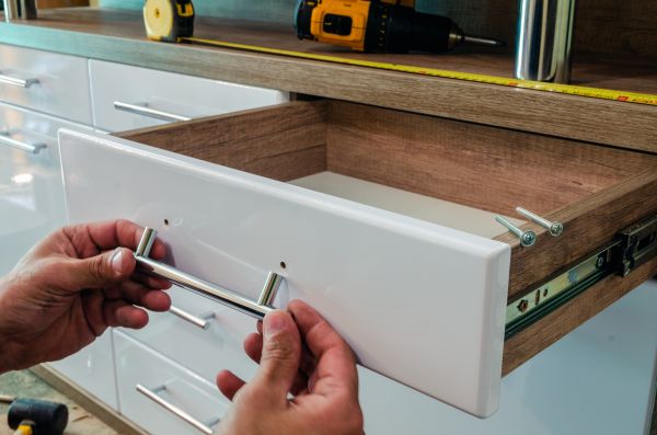 Drawer Handles Replacement in Celina